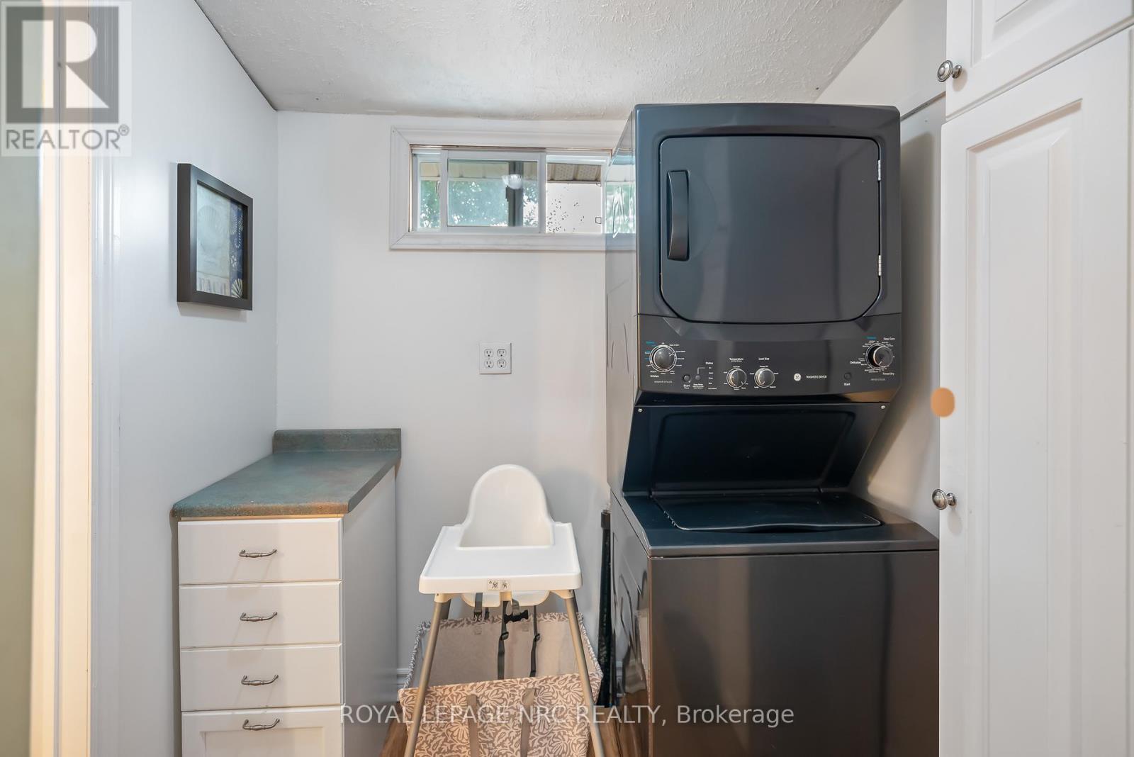 












310 EASTWOOD AVENUE

,
Fort Erie (Crystal Beach),




Ontario
L0S1B0

