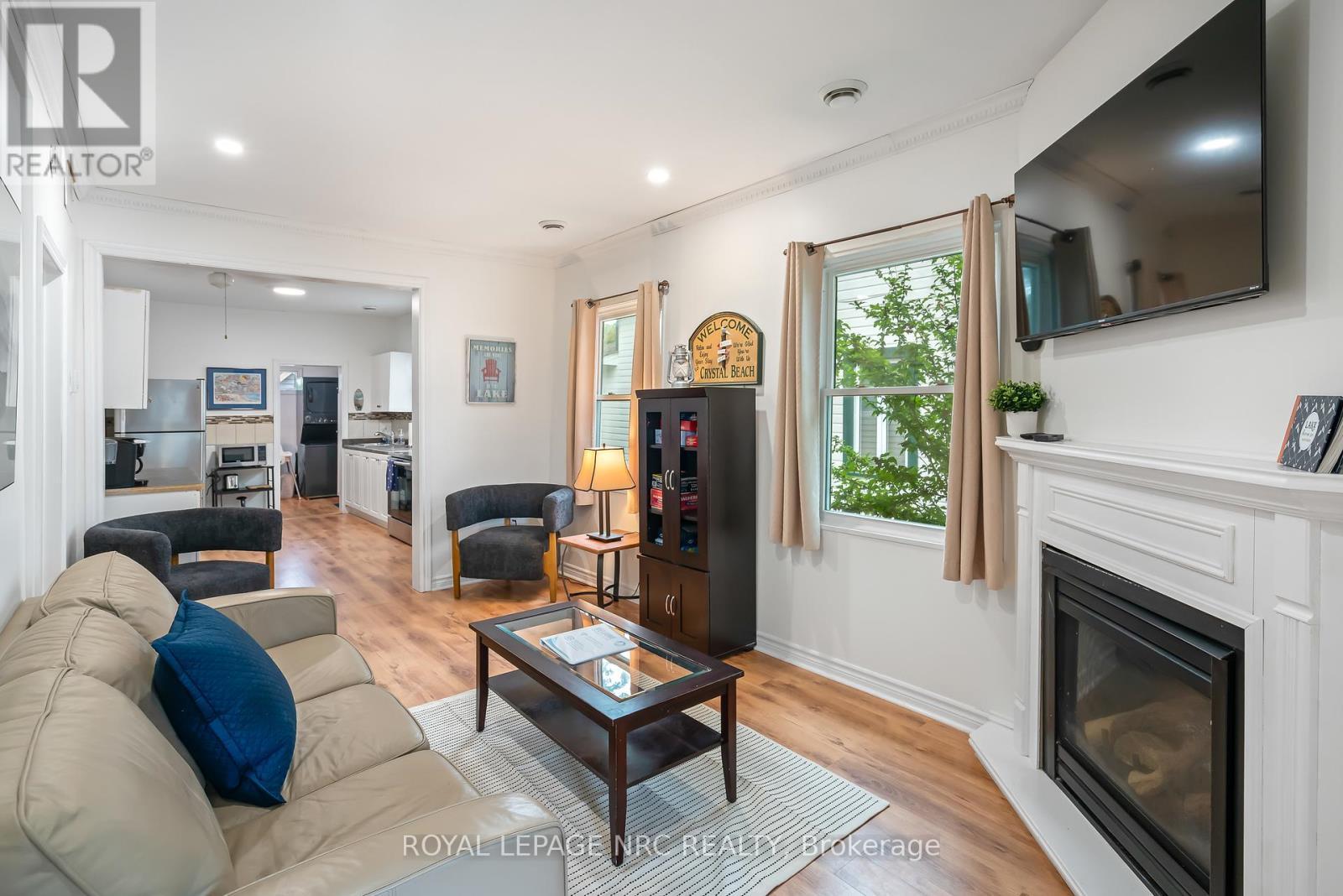 












310 EASTWOOD AVENUE

,
Fort Erie (Crystal Beach),




Ontario
L0S1B0

