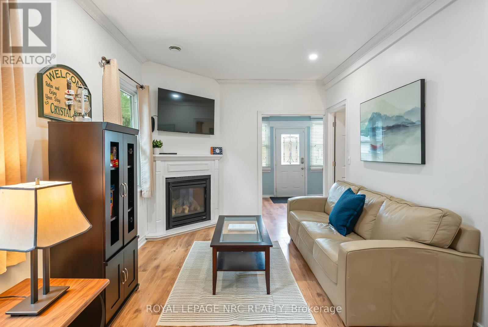 












310 EASTWOOD AVENUE

,
Fort Erie (Crystal Beach),




Ontario
L0S1B0

