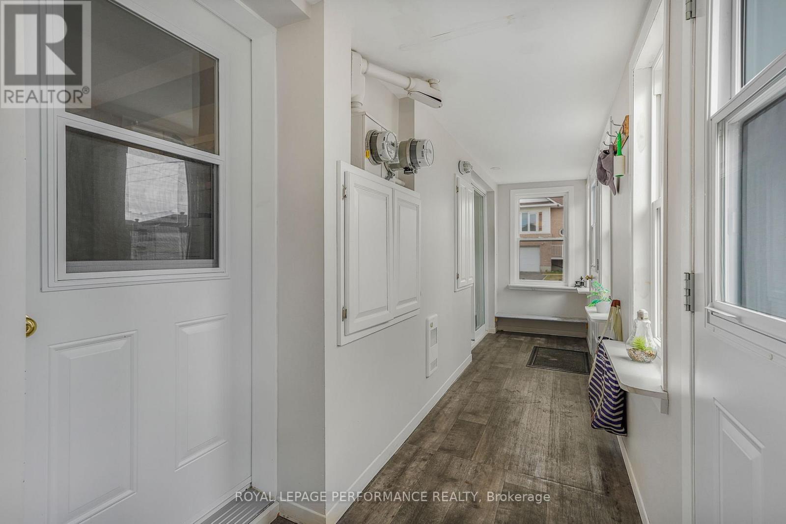 












314 LAURIER STREET

,
Hawkesbury,




Ontario
K6A2A4

