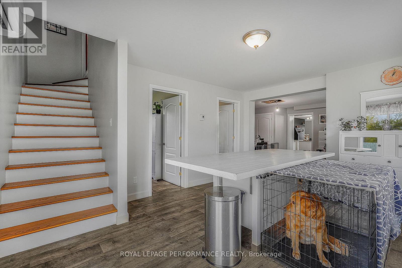 












314 LAURIER STREET

,
Hawkesbury,




Ontario
K6A2A4

