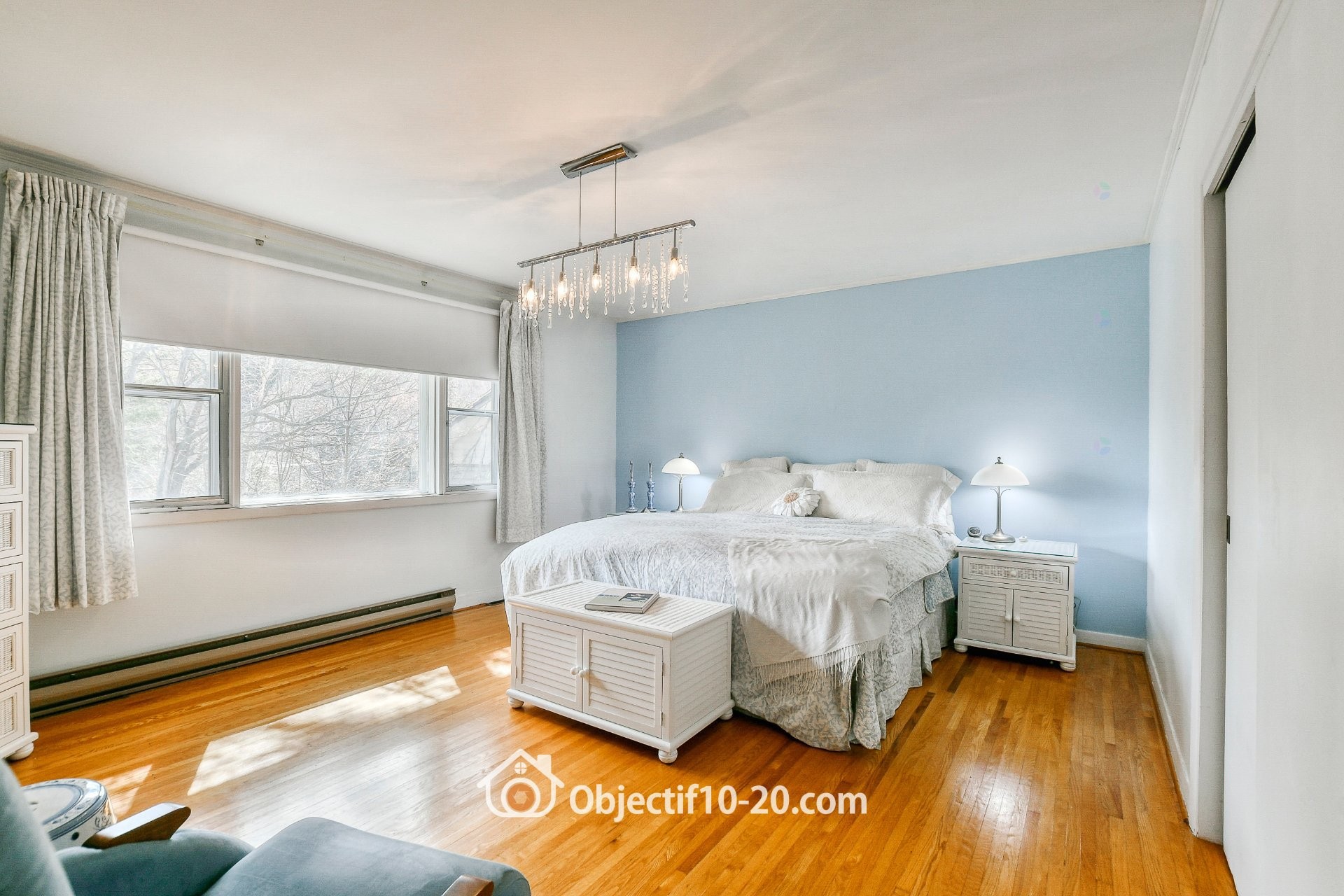 









37

 - 37A


Av. Byette

,
Sainte-Agathe-des-Monts,




QC
J8C2R5

