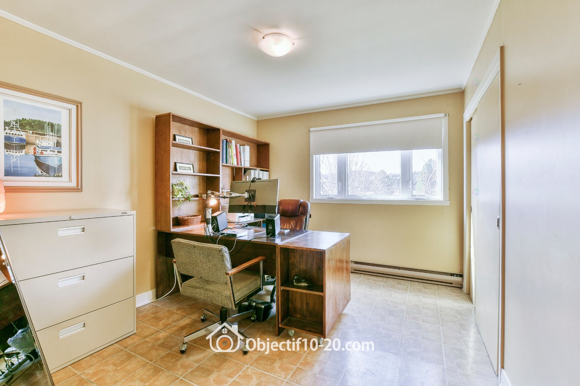 









37

 - 37A


Av. Byette

,
Sainte-Agathe-des-Monts,




QC
J8C2R5

