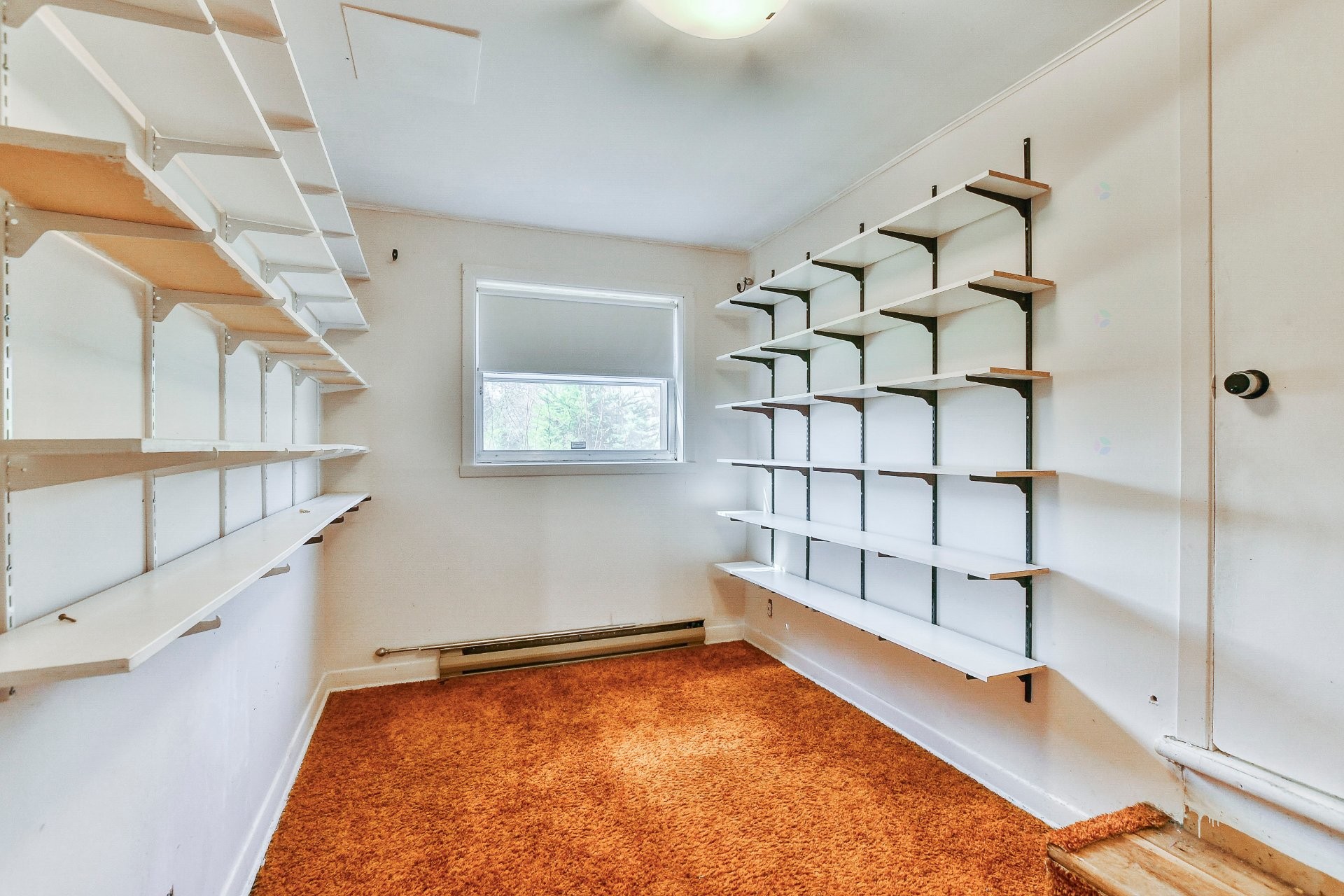 









37

 - 37A


Av. Byette

,
Sainte-Agathe-des-Monts,




QC
J8C2R5

