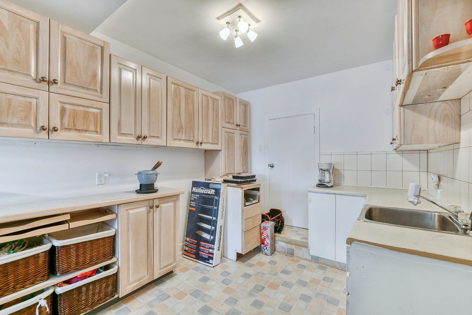 









37

 - 37A


Av. Byette

,
Sainte-Agathe-des-Monts,




QC
J8C2R5

