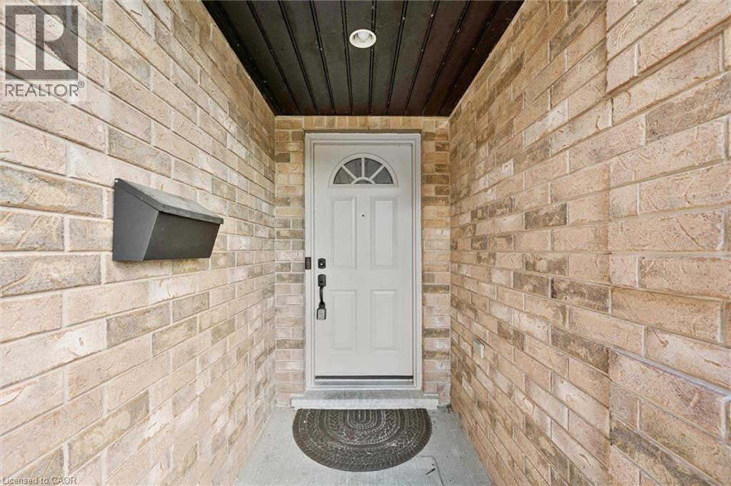 












73 WAXWING Crescent

,
Guelph,




Ontario
N1C1E3

