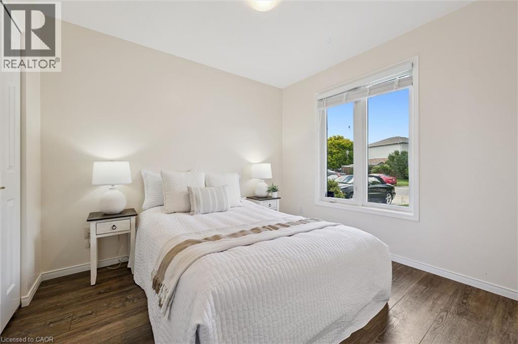 












73 WAXWING Crescent

,
Guelph,




Ontario
N1C1E3

