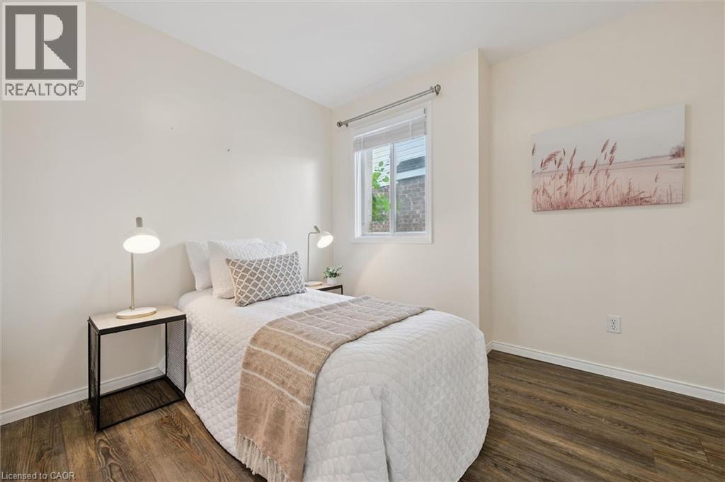 












73 WAXWING Crescent

,
Guelph,




Ontario
N1C1E3

