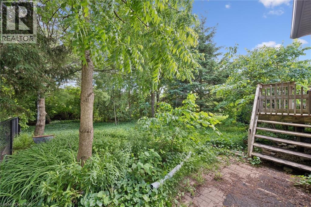 












73 WAXWING Crescent

,
Guelph,




Ontario
N1C1E3

