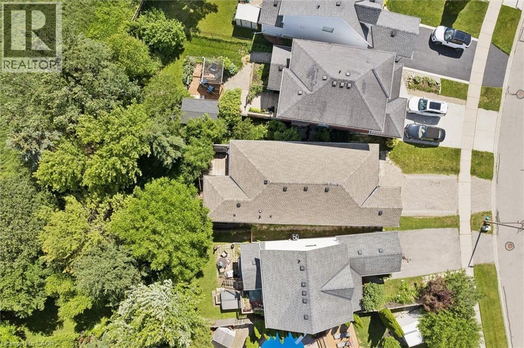












73 WAXWING Crescent

,
Guelph,




Ontario
N1C1E3

