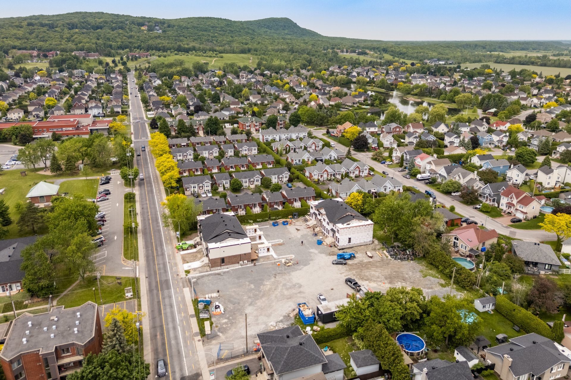 









127Z


Mtée des Trinitaires

, 102,
Saint-Basile-le-Grand,




QC
J3N1C3

