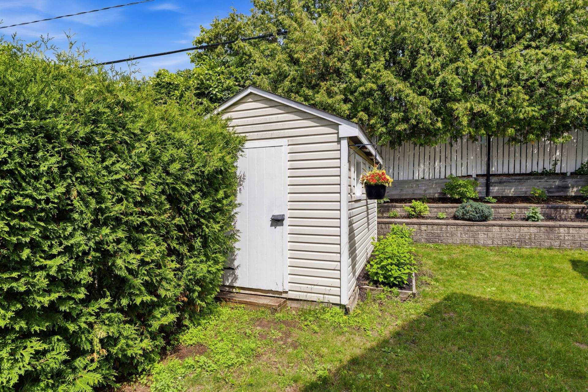 









48


Rue du Saguenay

,
Gatineau (Gatineau),




QC
J8P7J6

