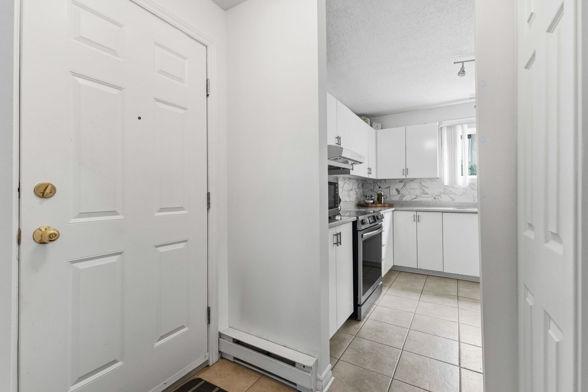 









48


Rue du Saguenay

,
Gatineau (Gatineau),




QC
J8P7J6

