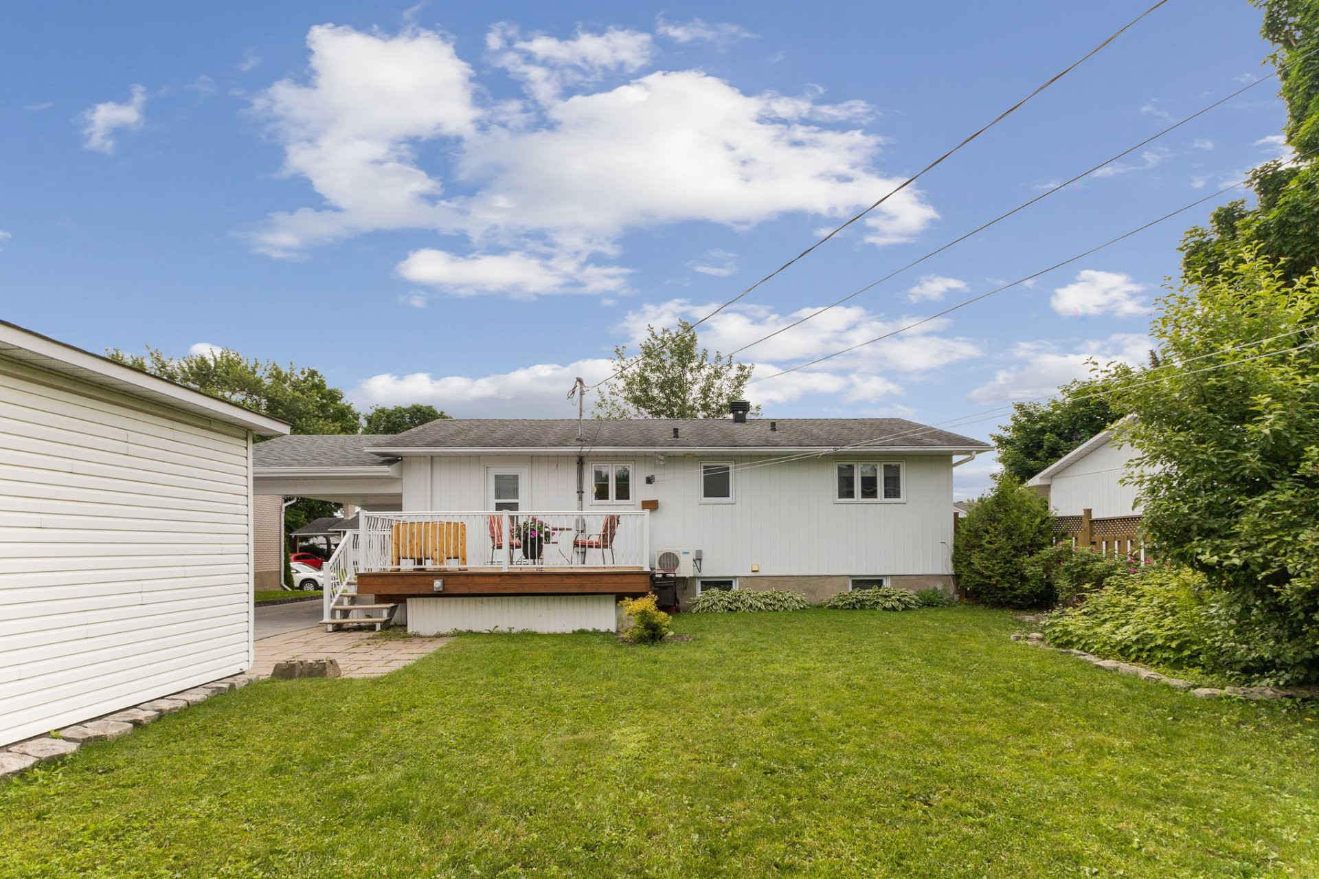 









17


Rue Laferrière

,
Gatineau (Gatineau),




QC
J8T3B9

