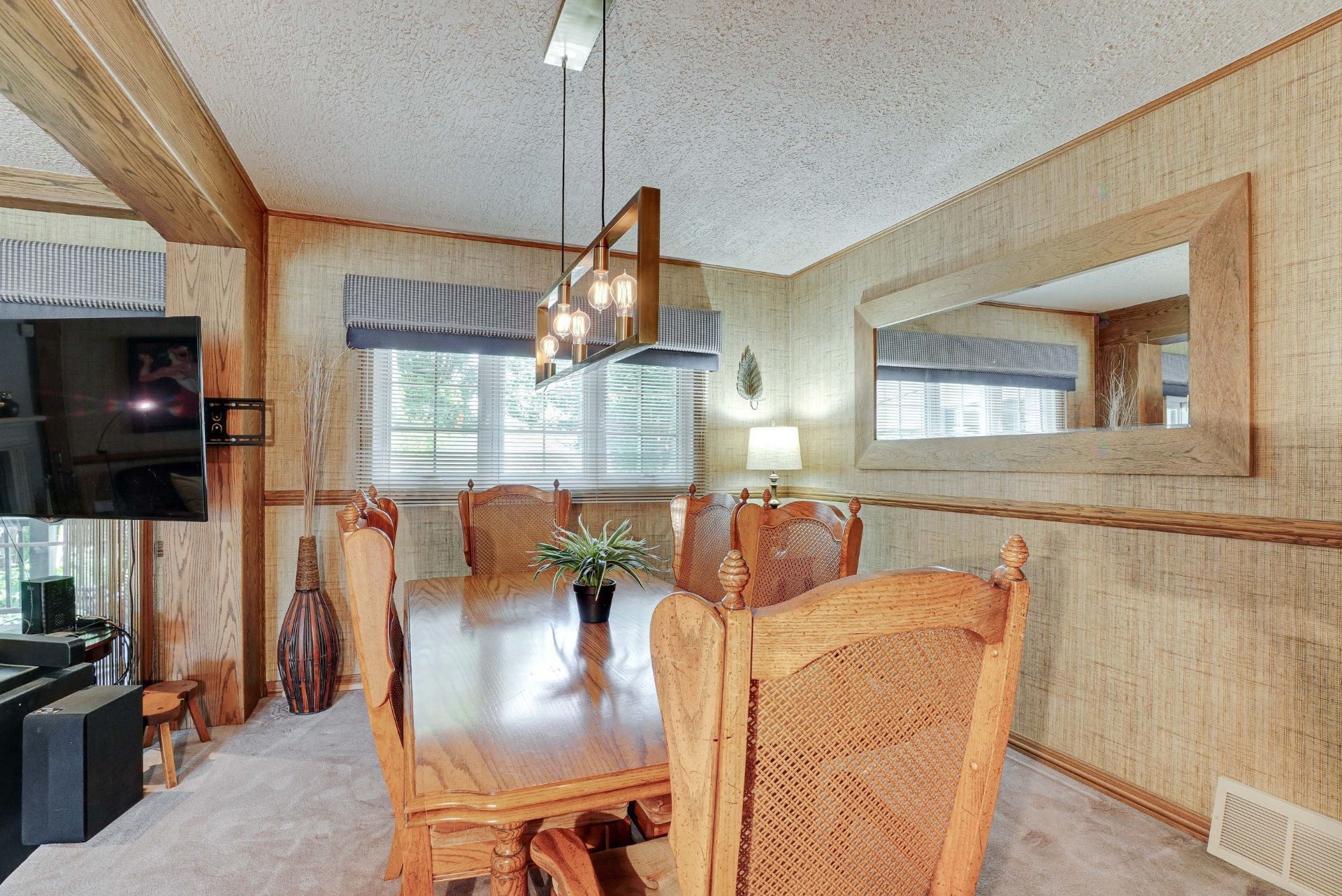 









47


Rue Leber

,
Repentigny (Repentigny),




QC
J6A3X8

