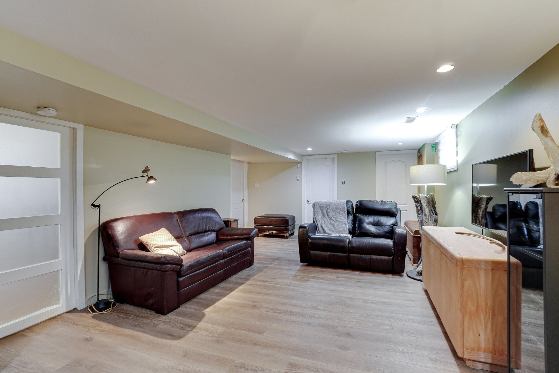









47


Rue Leber

,
Repentigny (Repentigny),




QC
J6A3X8

