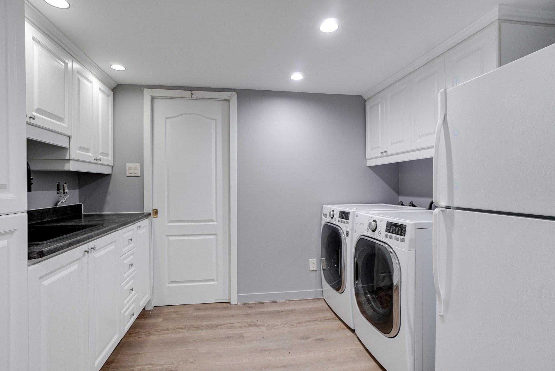 









47


Rue Leber

,
Repentigny (Repentigny),




QC
J6A3X8

