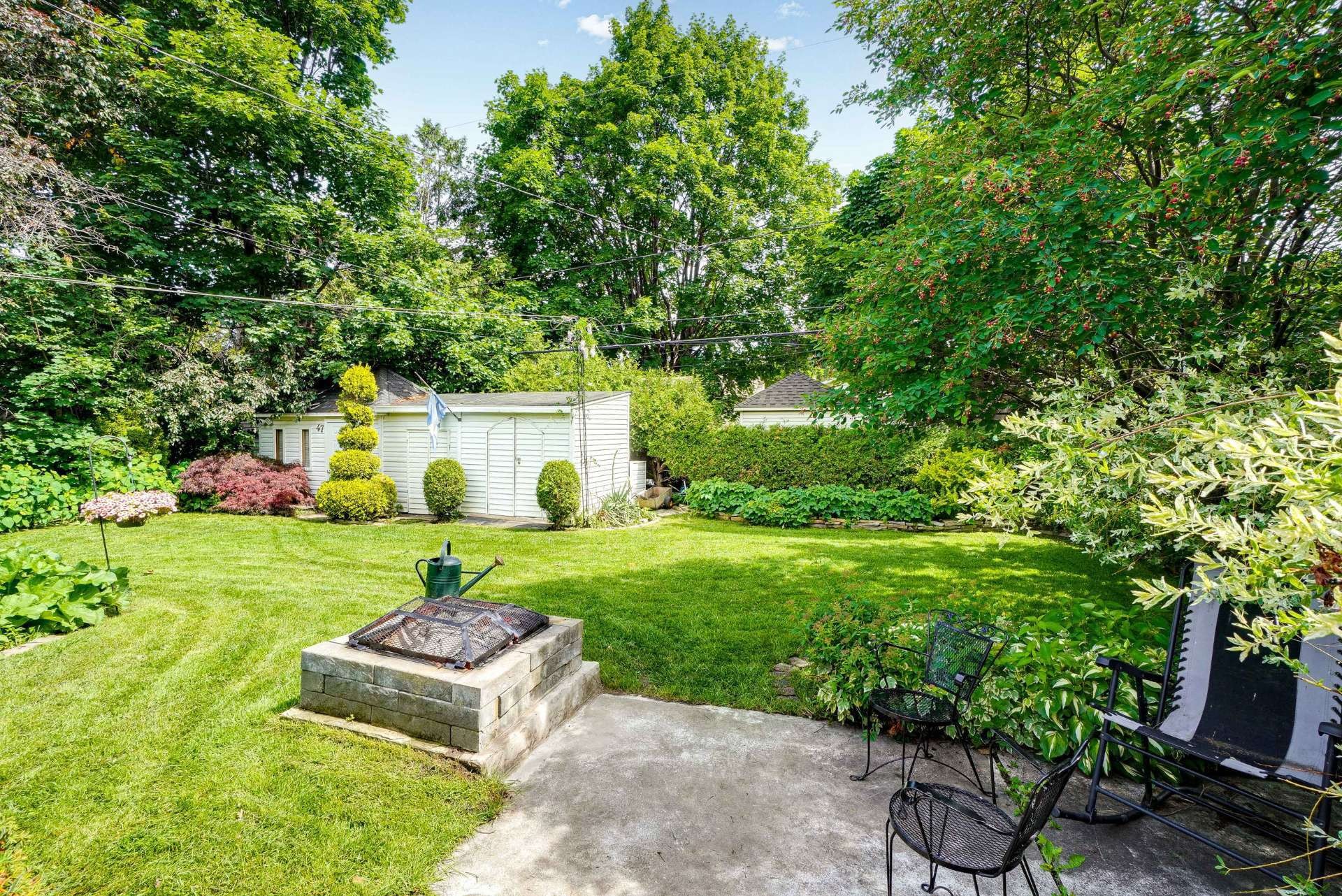 









47


Rue Leber

,
Repentigny (Repentigny),




QC
J6A3X8

