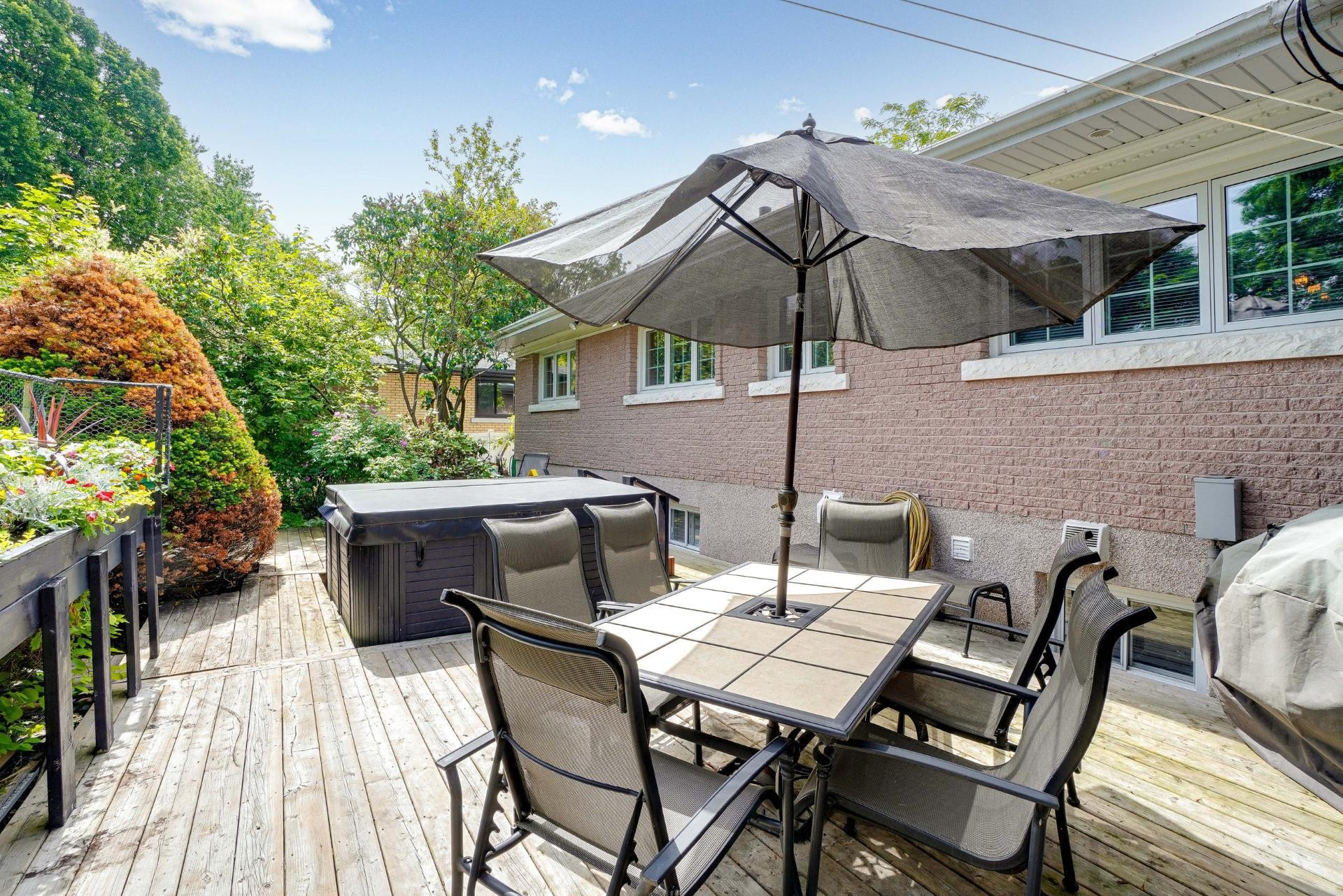 









47


Rue Leber

,
Repentigny (Repentigny),




QC
J6A3X8

