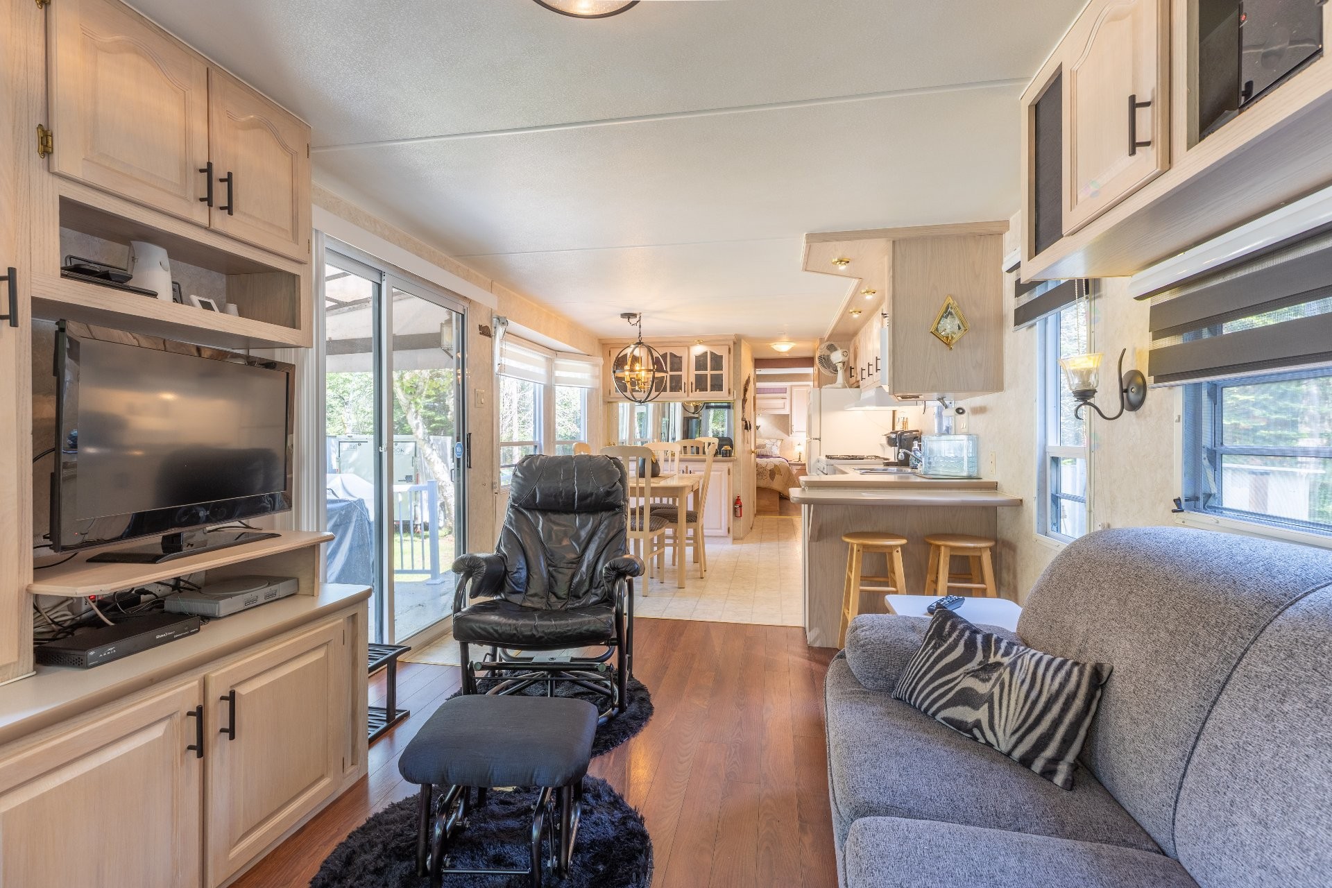 









30


Ch. Lavoie

,
Saint-Michel-des-Saints,




QC
J0K3B0

