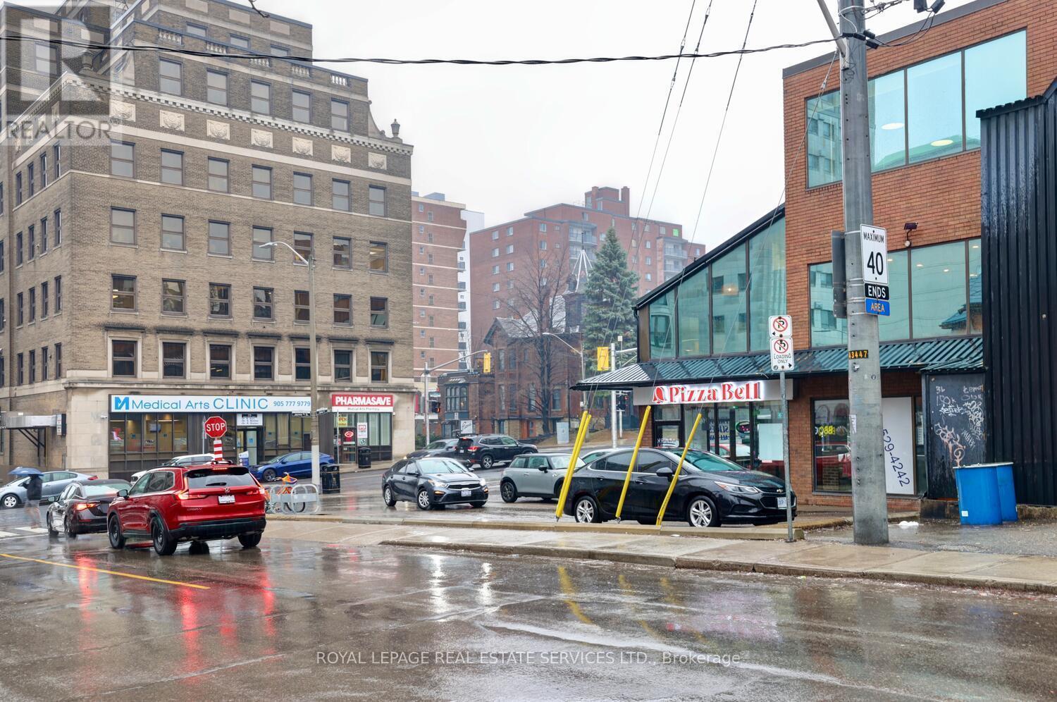 












21 - 20 DUKE STREET

,
Hamilton,




Ontario
L8P1X1

