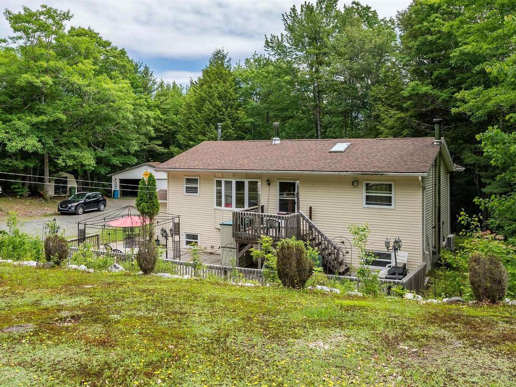 












70 Station Road

,
Kinsac,




NS
B4G 1C8

