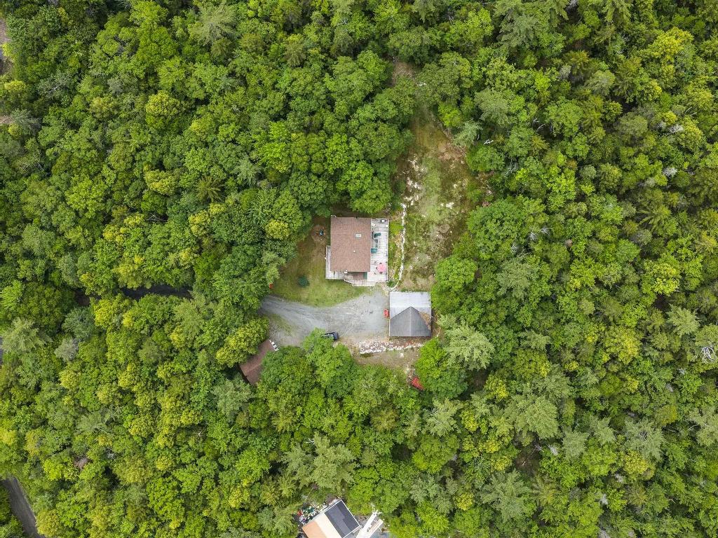 












70 Station Road

,
Kinsac,




NS
B4G 1C8

