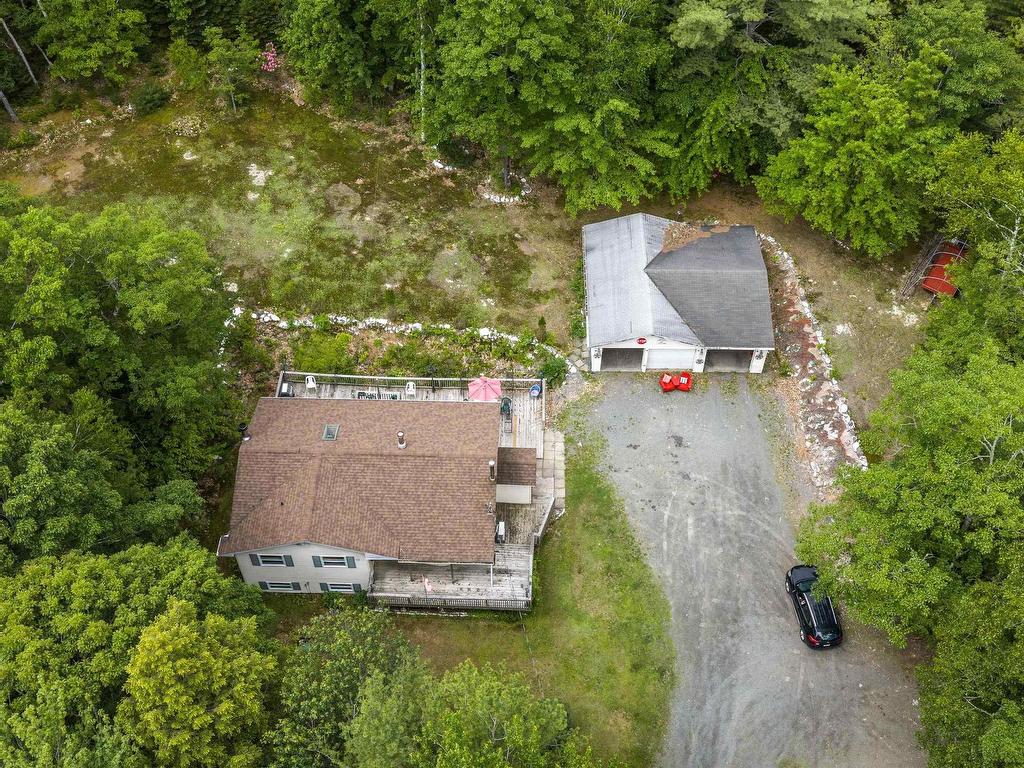 












70 Station Road

,
Kinsac,




NS
B4G 1C8

