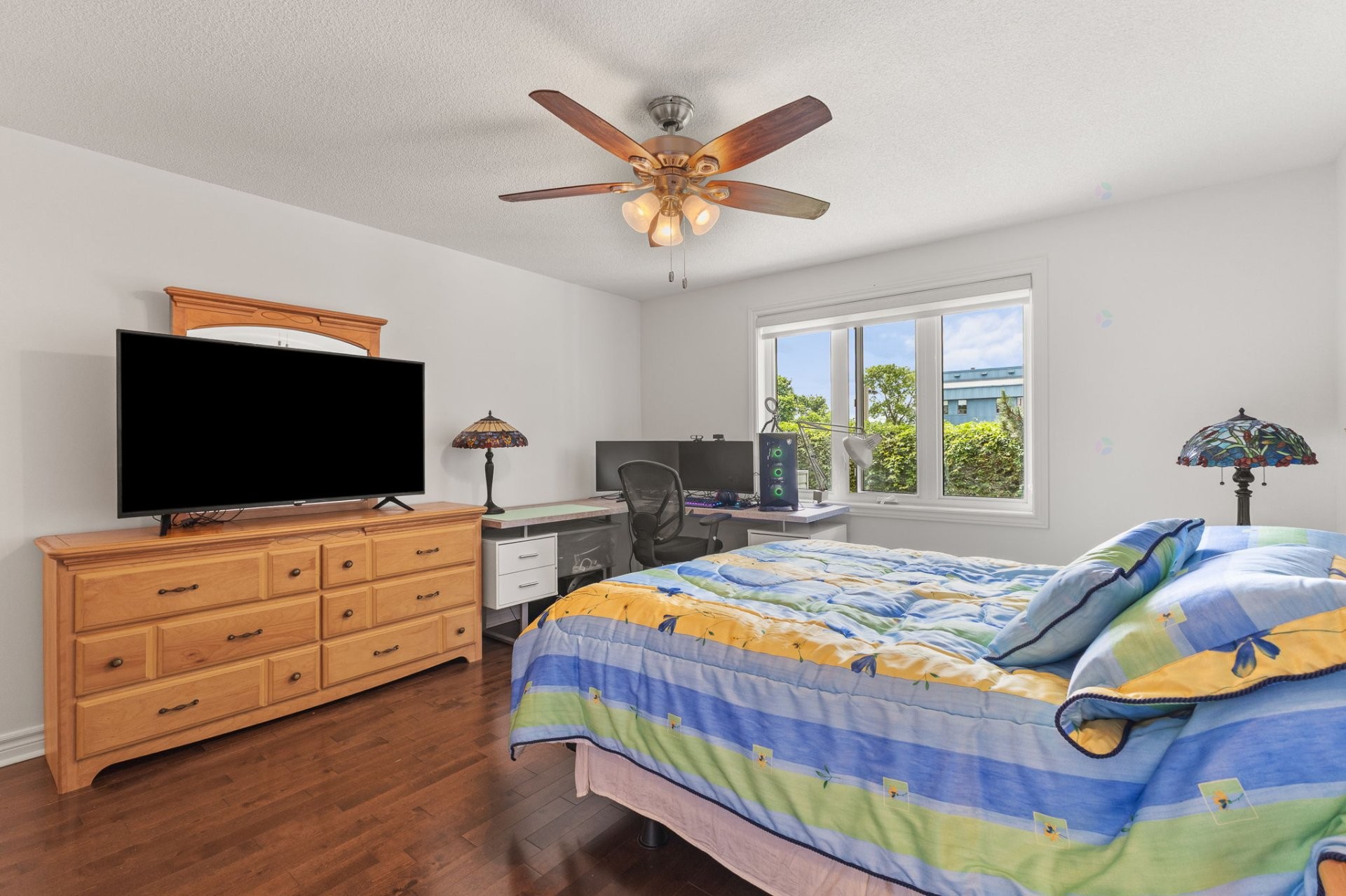 









449


Boul. Wilfrid-Lavigne

, 239,
Gatineau (Aylmer),




QC
J9H6P1

