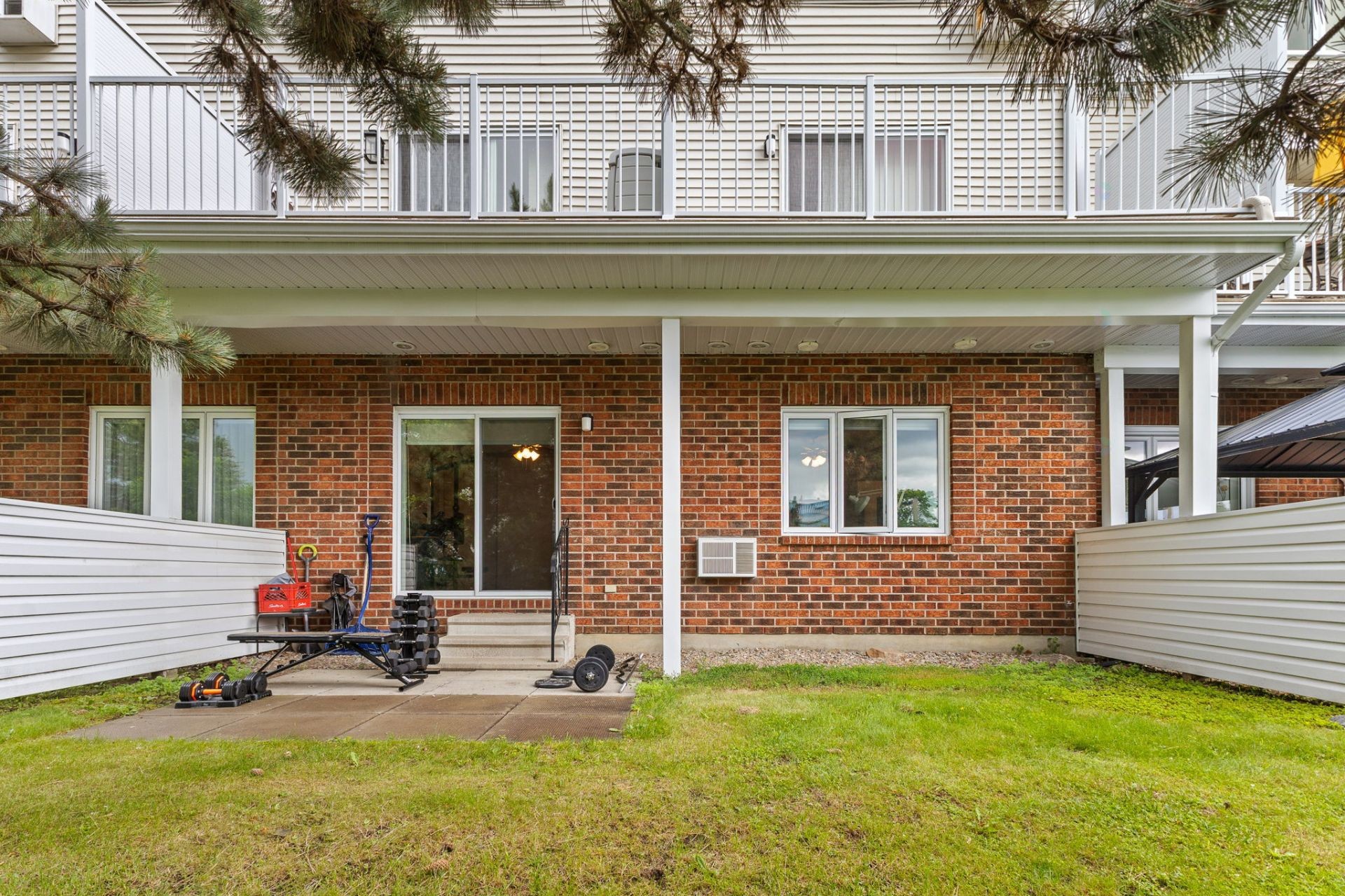 









449


Boul. Wilfrid-Lavigne

, 239,
Gatineau (Aylmer),




QC
J9H6P1

