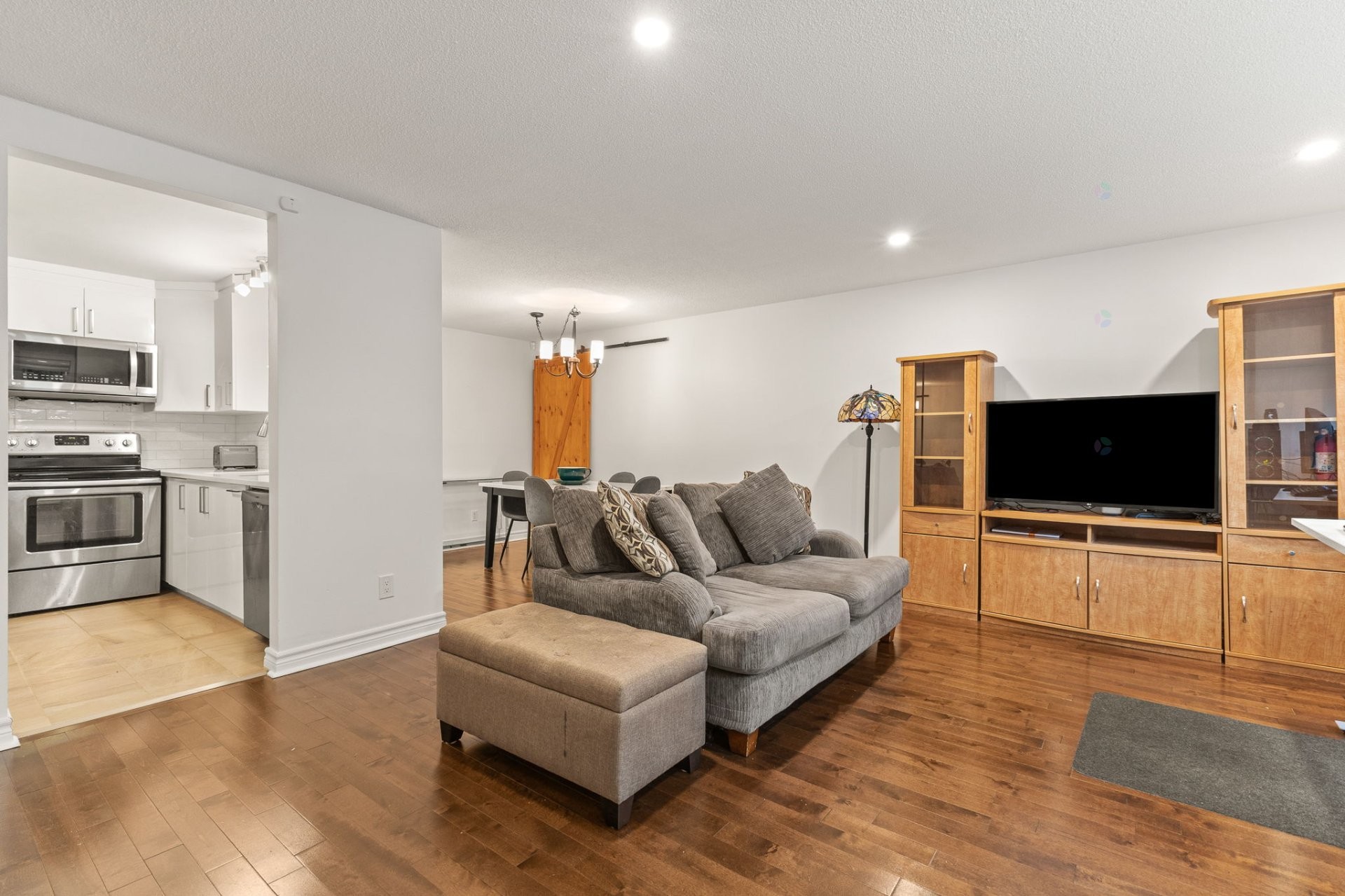 









449


Boul. Wilfrid-Lavigne

, 239,
Gatineau (Aylmer),




QC
J9H6P1

