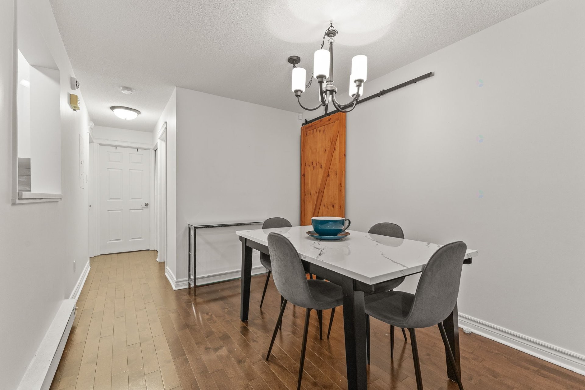 









449


Boul. Wilfrid-Lavigne

, 239,
Gatineau (Aylmer),




QC
J9H6P1

