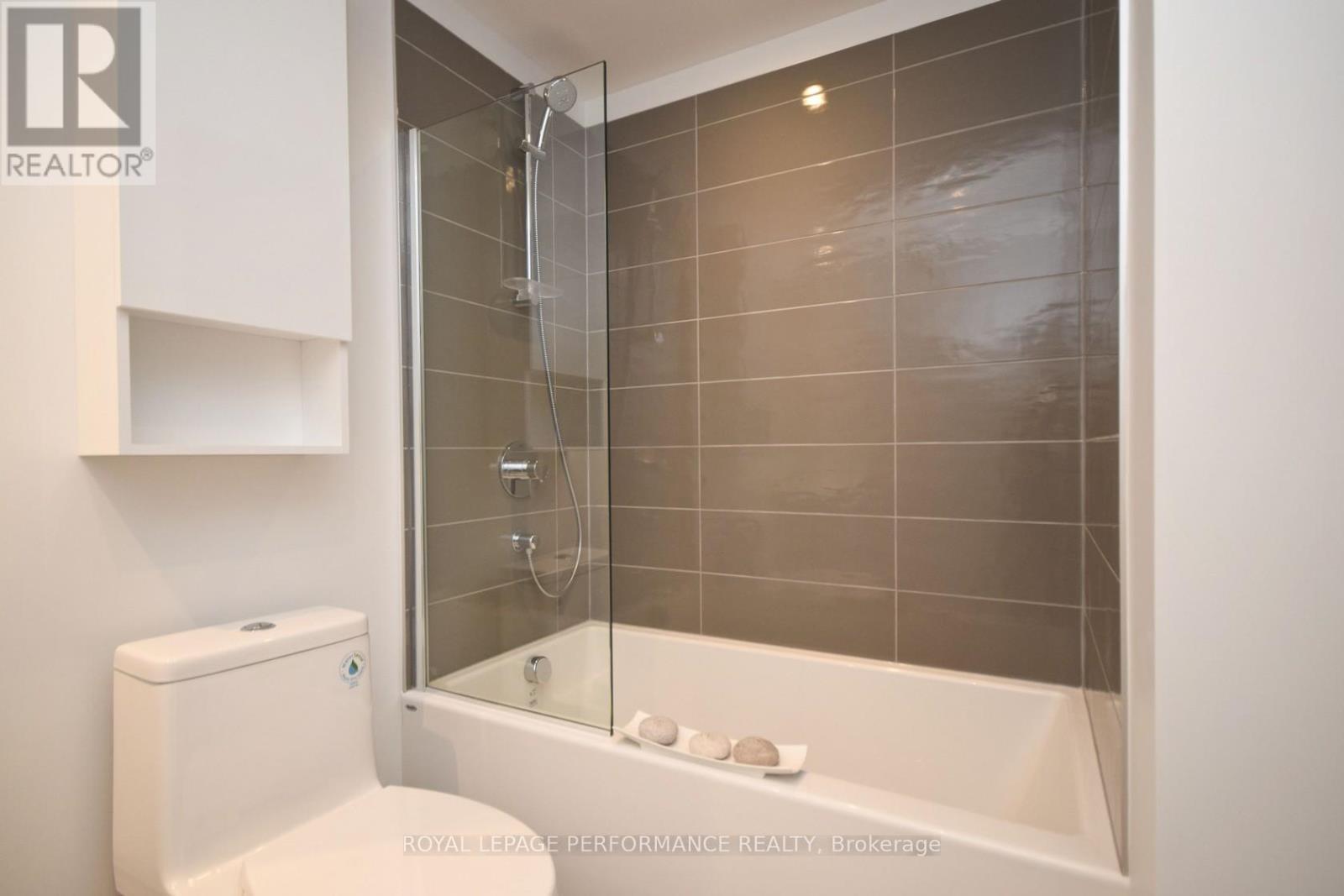 












2109 - 20 DALY AVENUE

,
Ottawa,




Ontario
K1N6E2

