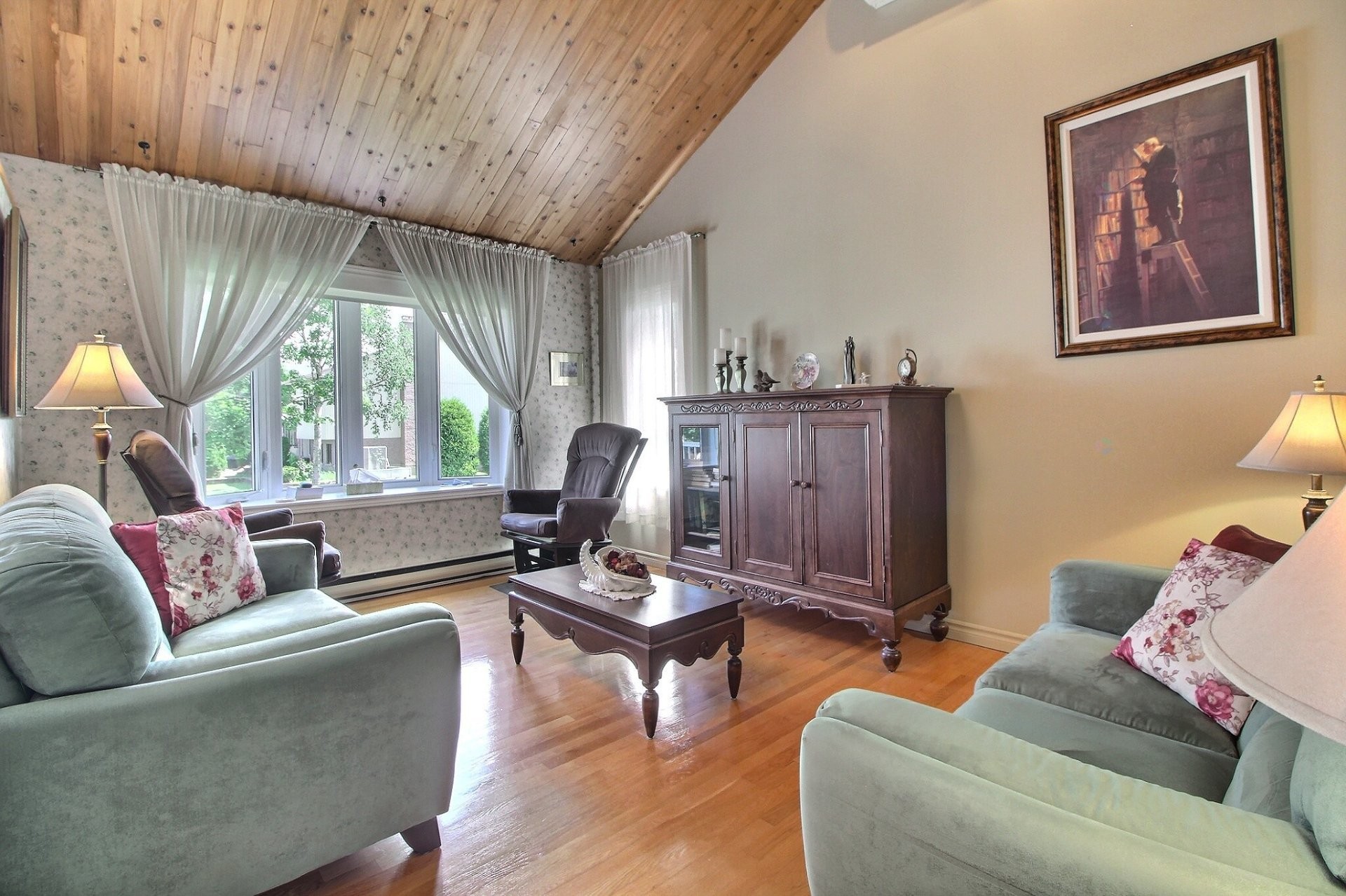 









1960


Av. Albert-Dufresne

,
Shawinigan,




QC
G9P4Y4

