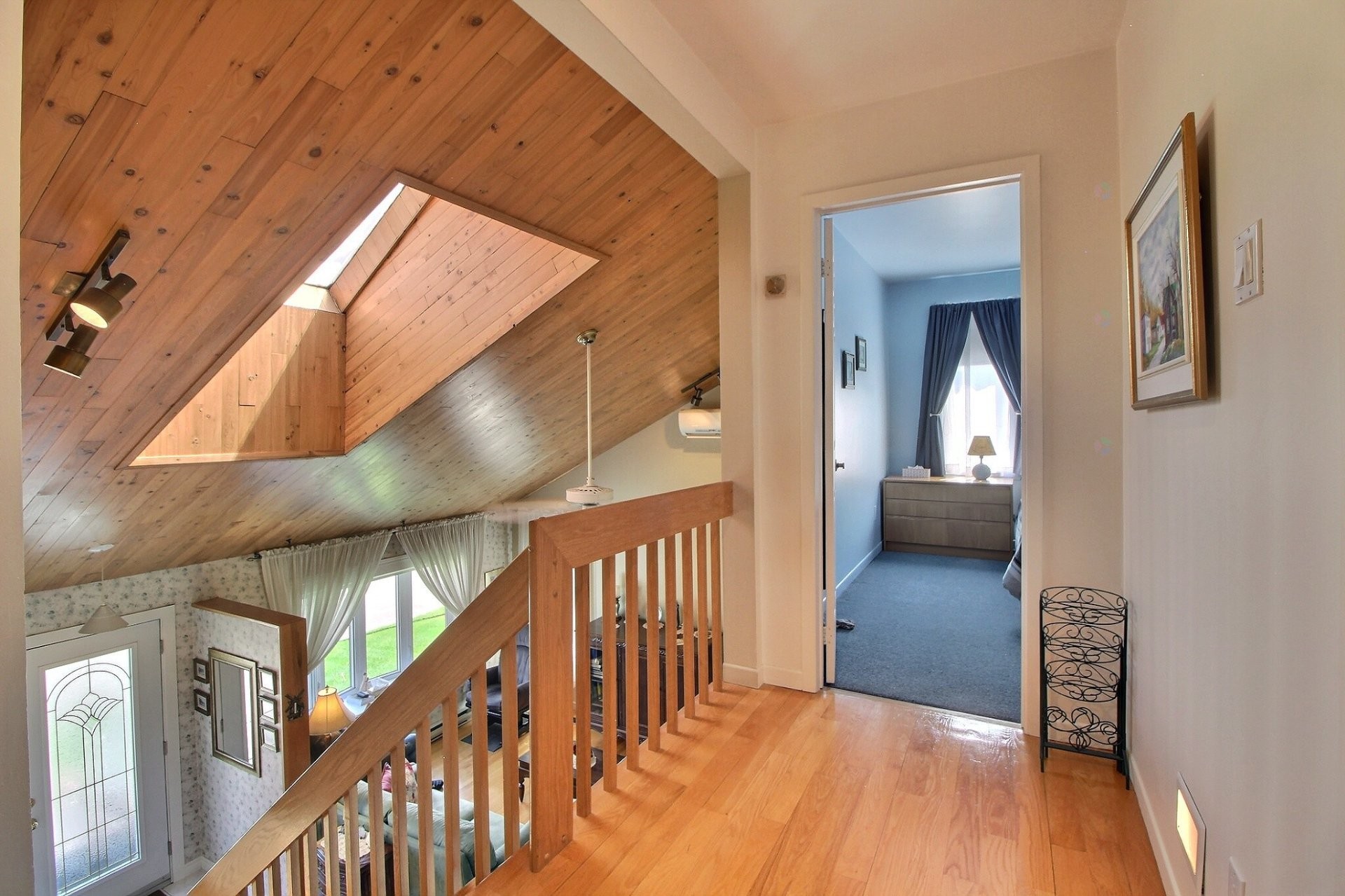 









1960


Av. Albert-Dufresne

,
Shawinigan,




QC
G9P4Y4

