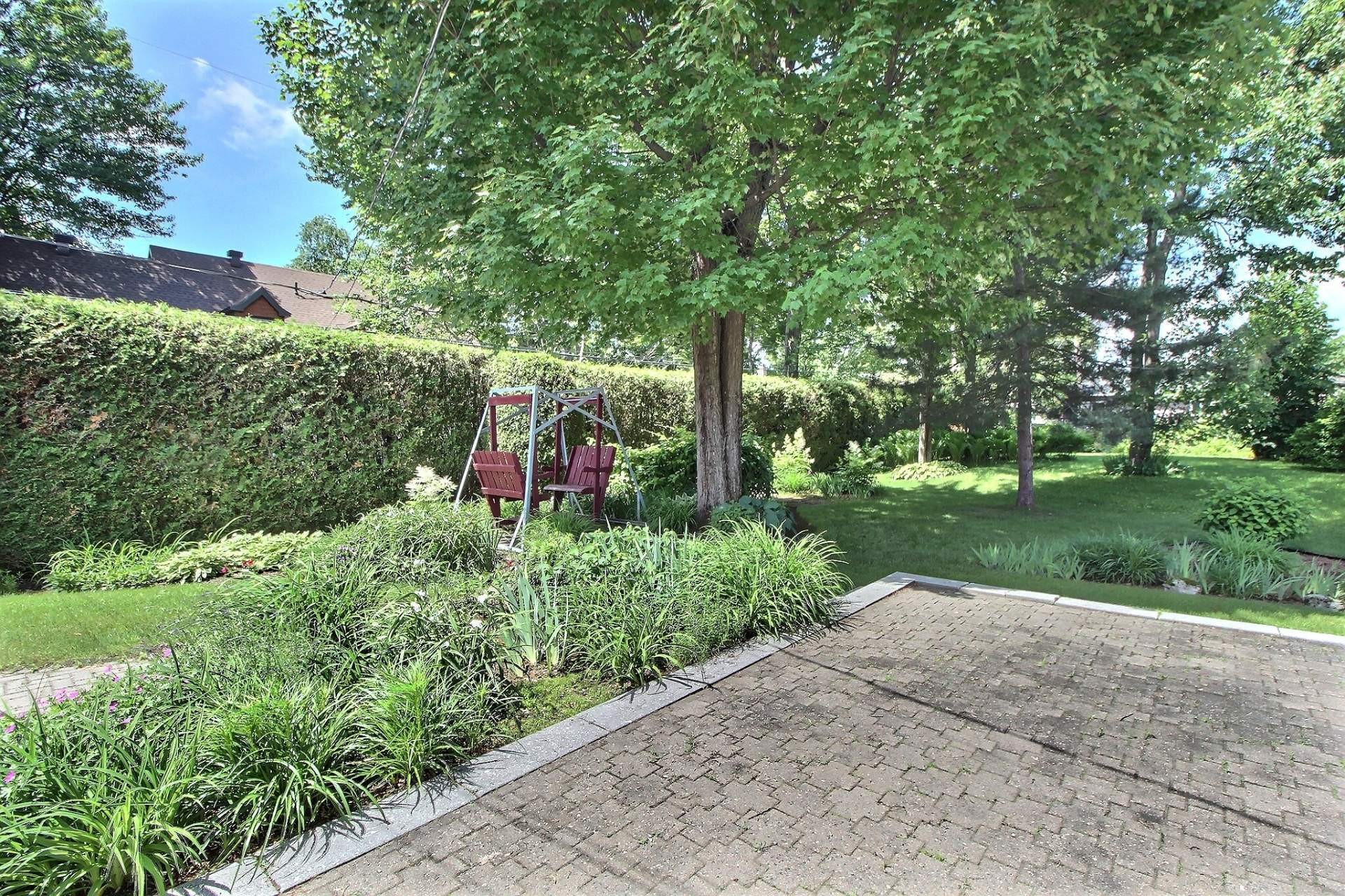 









1960


Av. Albert-Dufresne

,
Shawinigan,




QC
G9P4Y4

