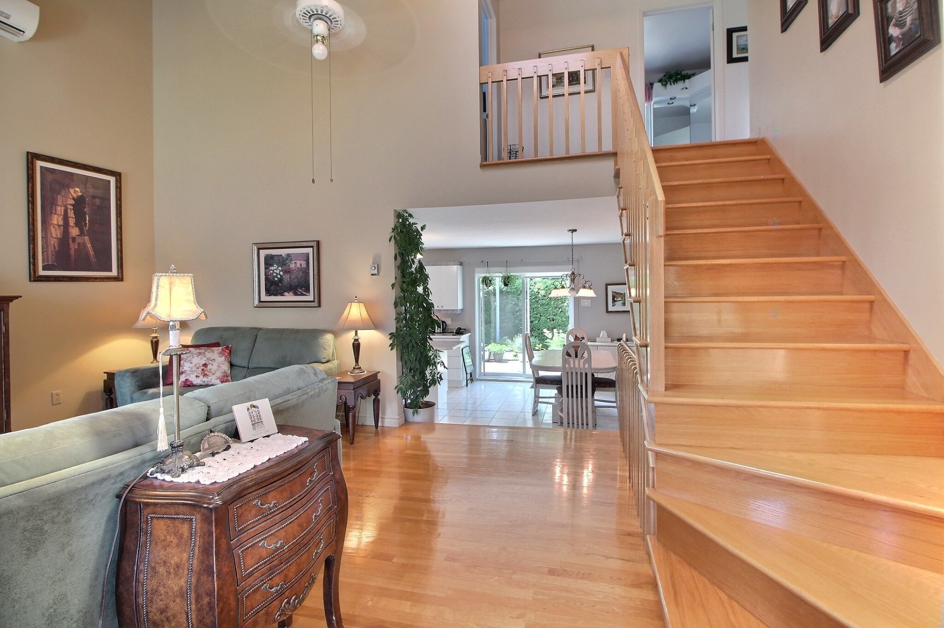 









1960


Av. Albert-Dufresne

,
Shawinigan,




QC
G9P4Y4

