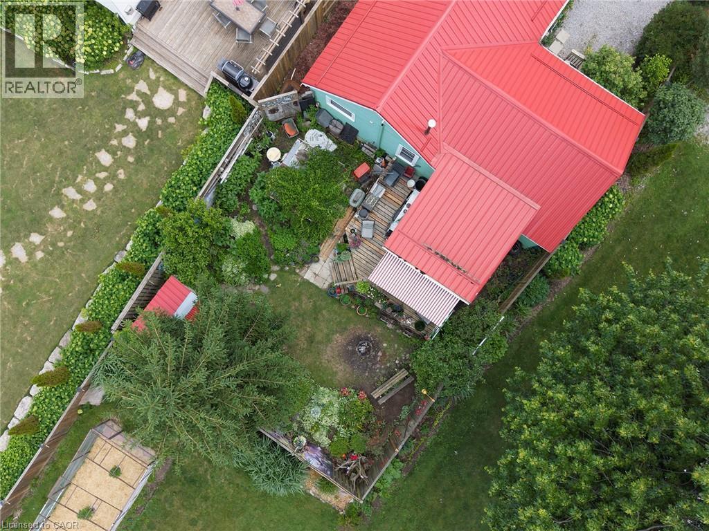 












1045 BAY Street

,
Port Rowan,




Ontario
N0E1M0

