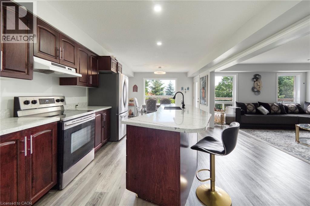 












264 VINCENT Drive

,
Ayr,




Ontario
N0B1E0

