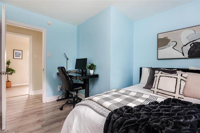 









378


Woodlawn

ST,
Winnipeg,




MB
R3J 2J1

