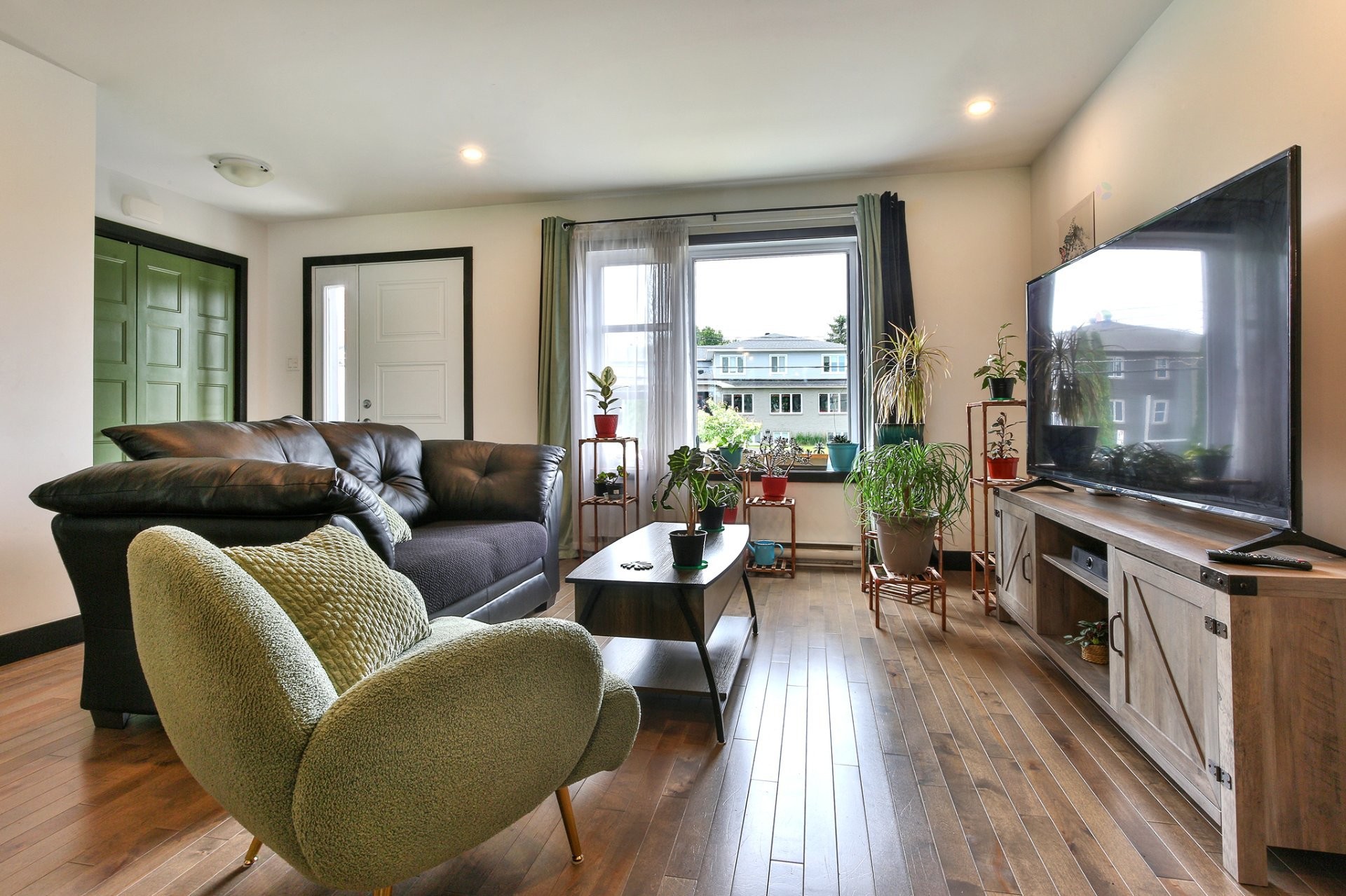 









371


Boul. Magenta E.

,
Farnham,




QC
J2N1B2

