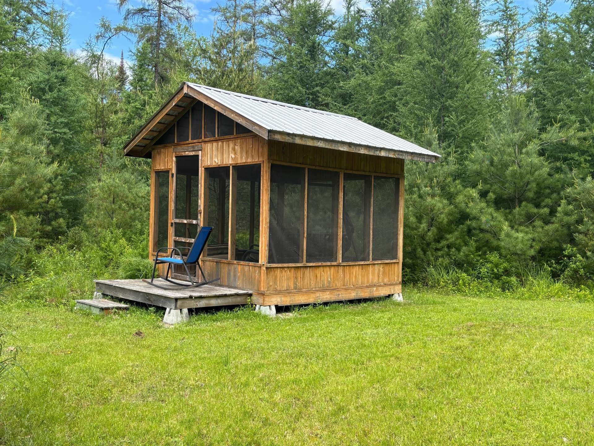 









150


Ch. Papp

,
Rivière-Rouge,




QC
J0T1T0

