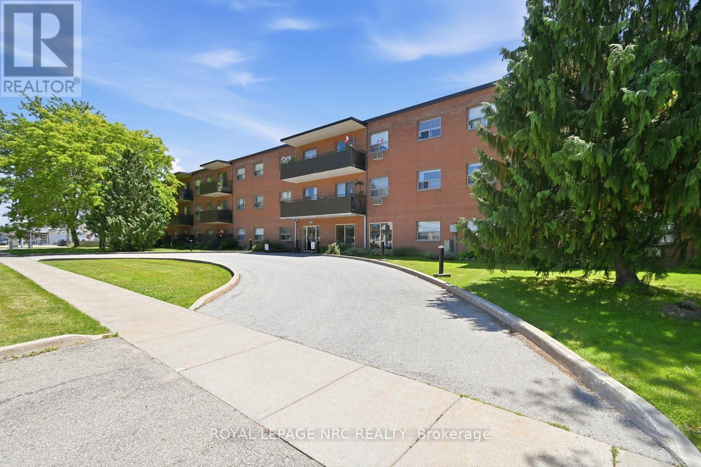 












302 - 485 THOROLD ROAD

,
Welland (Prince Charles),




Ontario
L3C3X1

