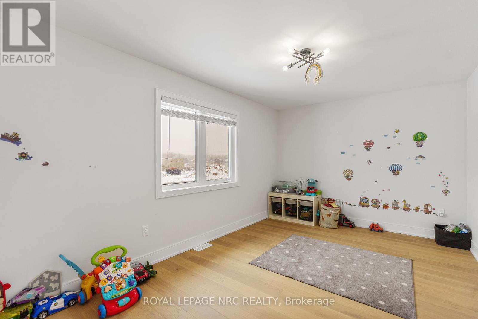 












7386 SPLENDOUR DRIVE

,
Niagara Falls (Brown),




Ontario
L2H3V8

