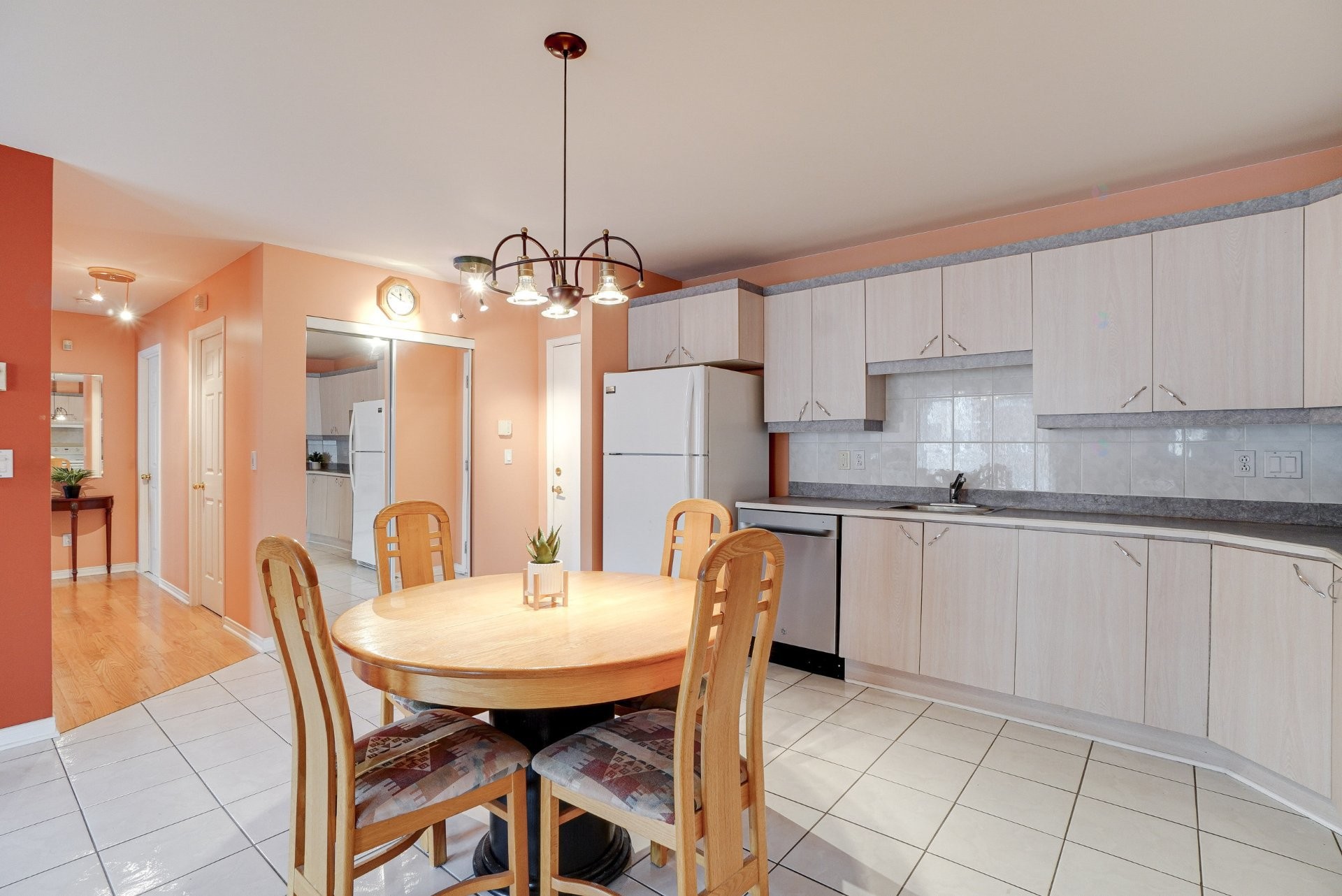 









627


Rue Masson

, 203,
Repentigny (Repentigny),




QC
J6A8H6


