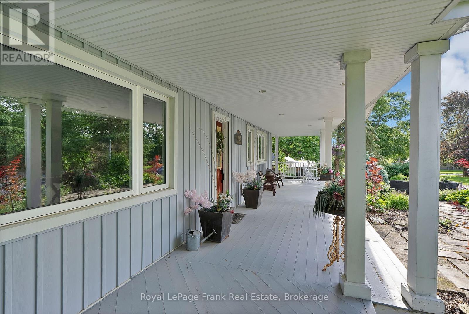 












1731 LANE STREET

,
Pickering,




Ontario
L1Y1B6

