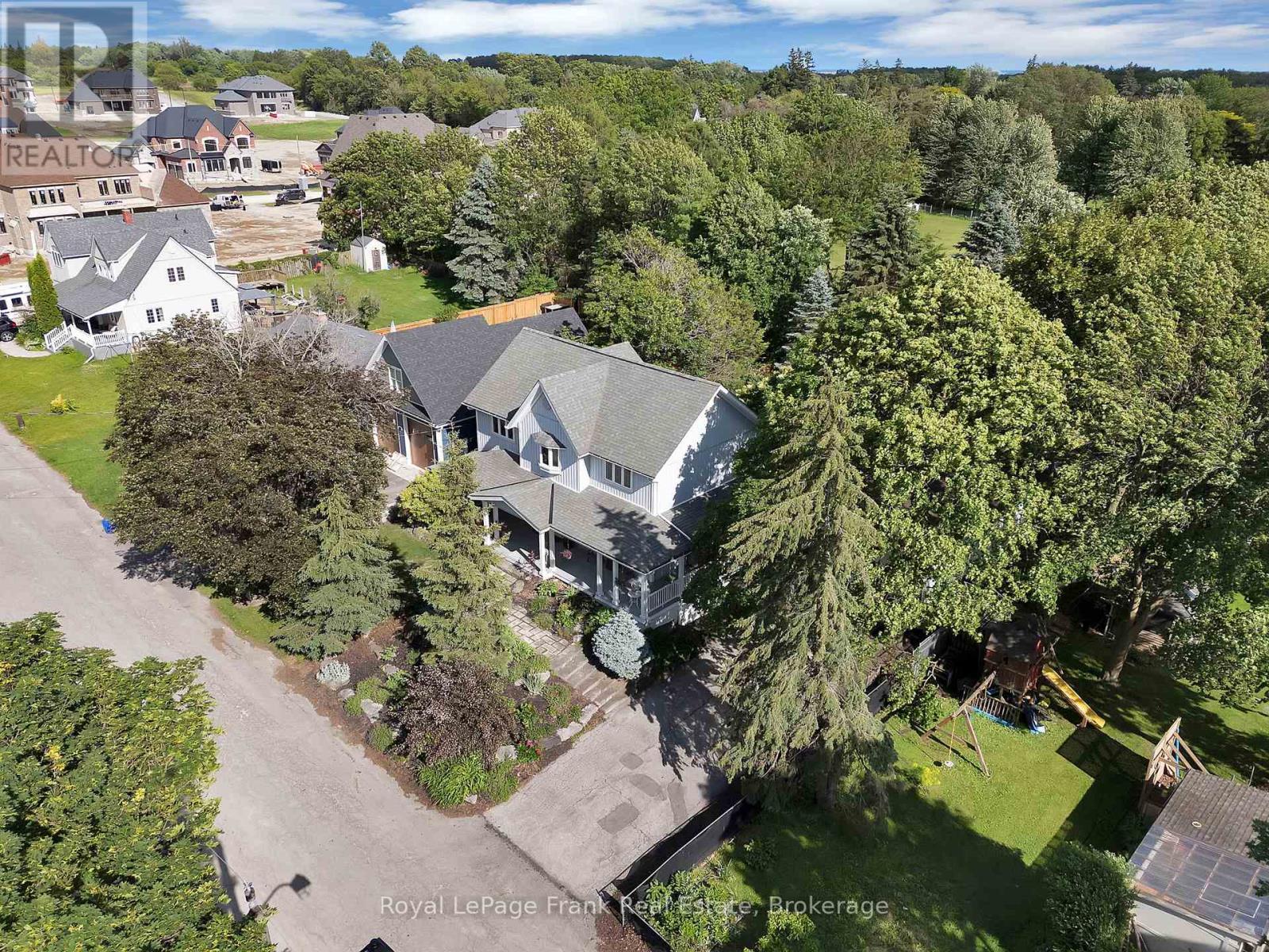 












1731 LANE STREET

,
Pickering,




Ontario
L1Y1B6

