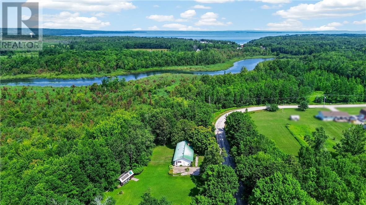 












1317 Lakeshore Road

,
Kagawong, Manitoulin Island,




Ontario
P0P1J0

