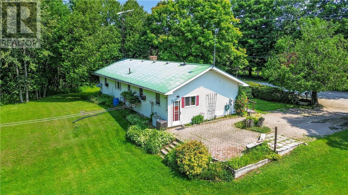 












1317 Lakeshore Road

,
Kagawong, Manitoulin Island,




Ontario
P0P1J0

