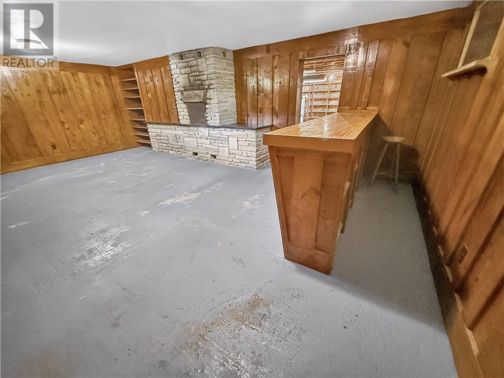 












1317 Lakeshore Road

,
Kagawong, Manitoulin Island,




Ontario
P0P1J0


